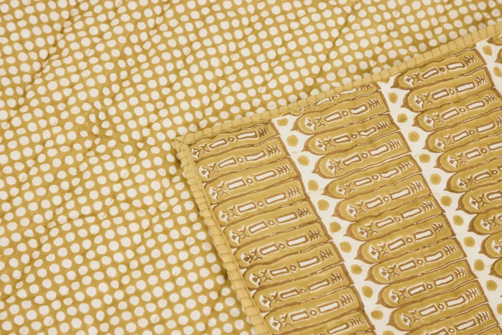 Studio Ford Aurea Throw