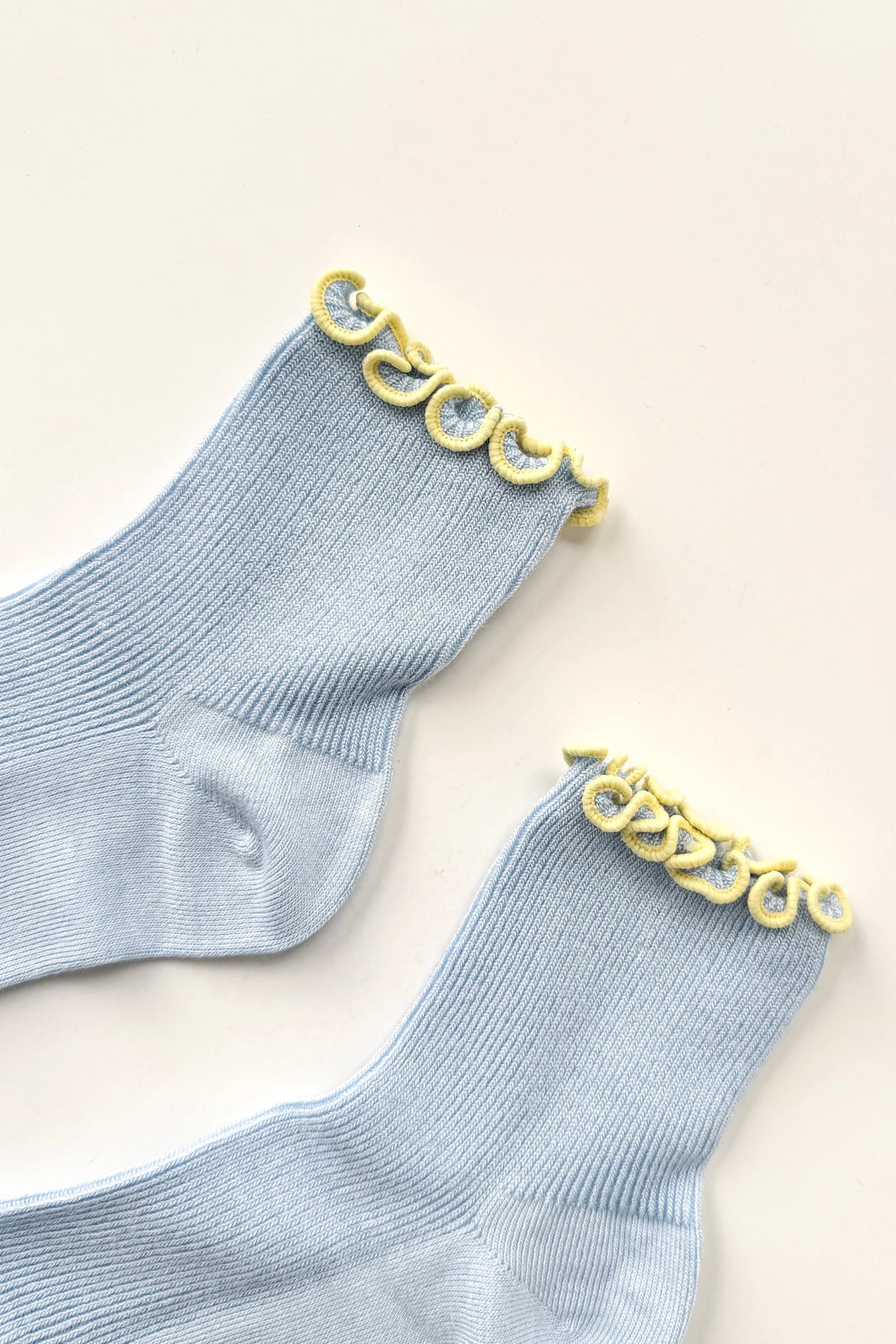 Le Bon Shoppe Petite Ruffled Socks