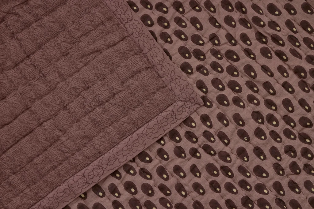 Studio Ford Sphinx Quilt