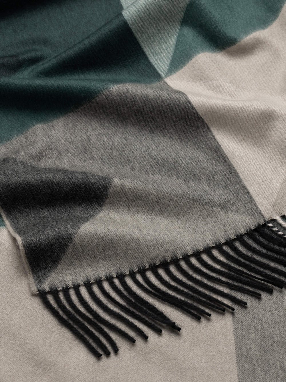 Begg x Co Arran Braque Green Cashmere Throw